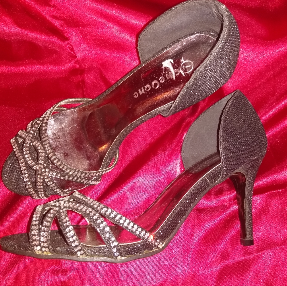 Size 7 2in Heels